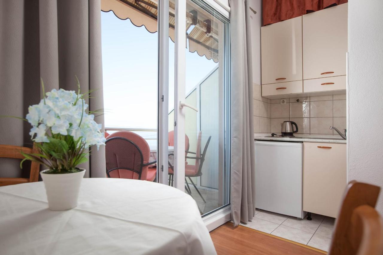 Apartments Marijan - Beachfront Tučepi Zewnętrze zdjęcie